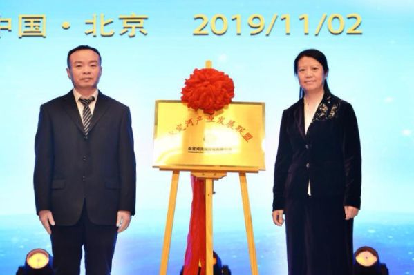 �׽�Τ�¹ٷ���վ��̳֮��ҵ��չ����̳