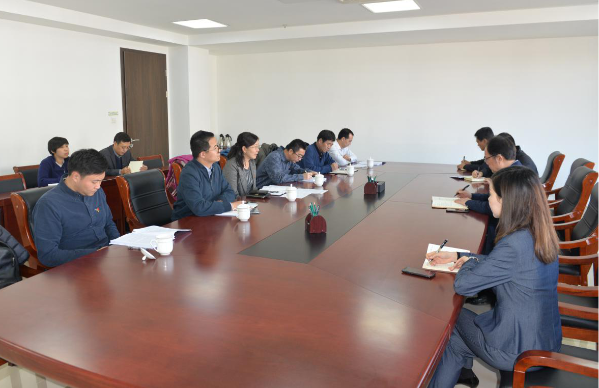 �����м�ί������ί������ԡ��Ĳ���ֱ����ʽ�鳭Τ�¹ٷ���վͶ�ʹ�˾ȫ������ε�����������ʵ���