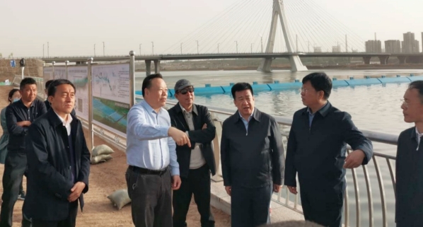 ˮ��������ˮ��ίԱ��һ��Ѳ��Ա������һ�е���Τ�¹ٷ���վ��̬��ˮ����