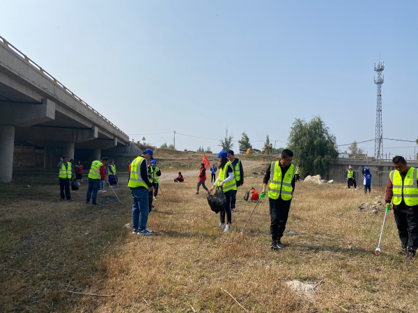 ӭ���졢������������ˮ