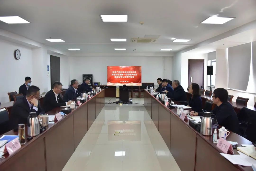 ��˾��Ҫ�����������׳����������չ����ί���������Ρһ��