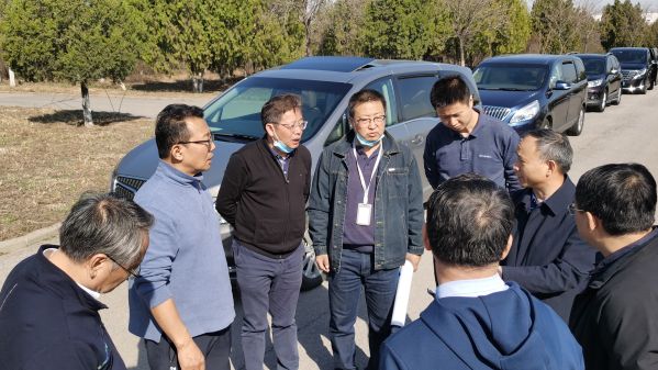 ������ˮ��ֵ�����ǡ��ֳ��˰�������Τ�¹ٷ���վƽԭ�϶���̬��ˮ�ﱸ����