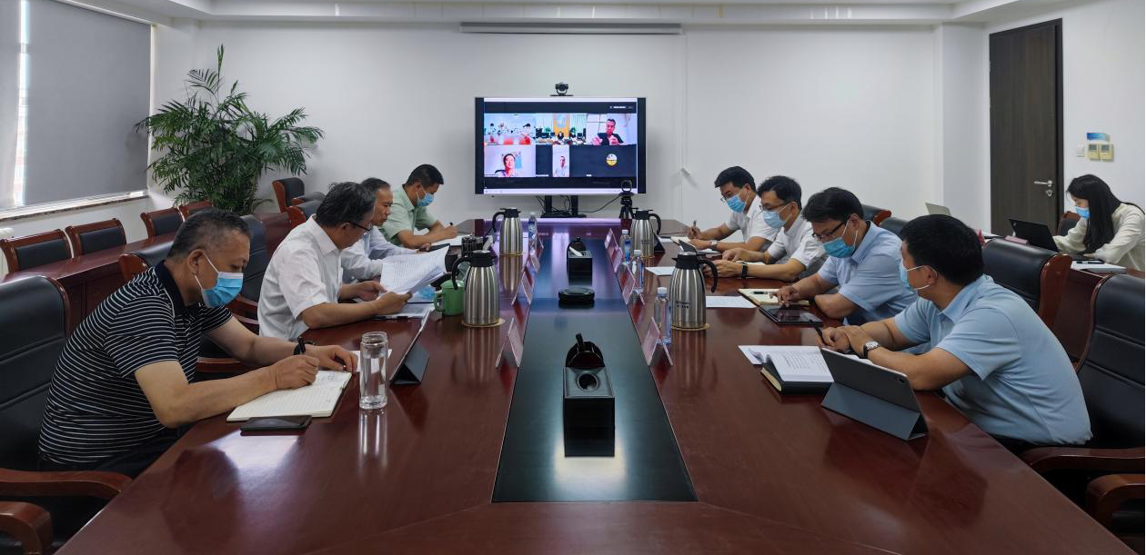 公司召开第二届董事会第四次会议