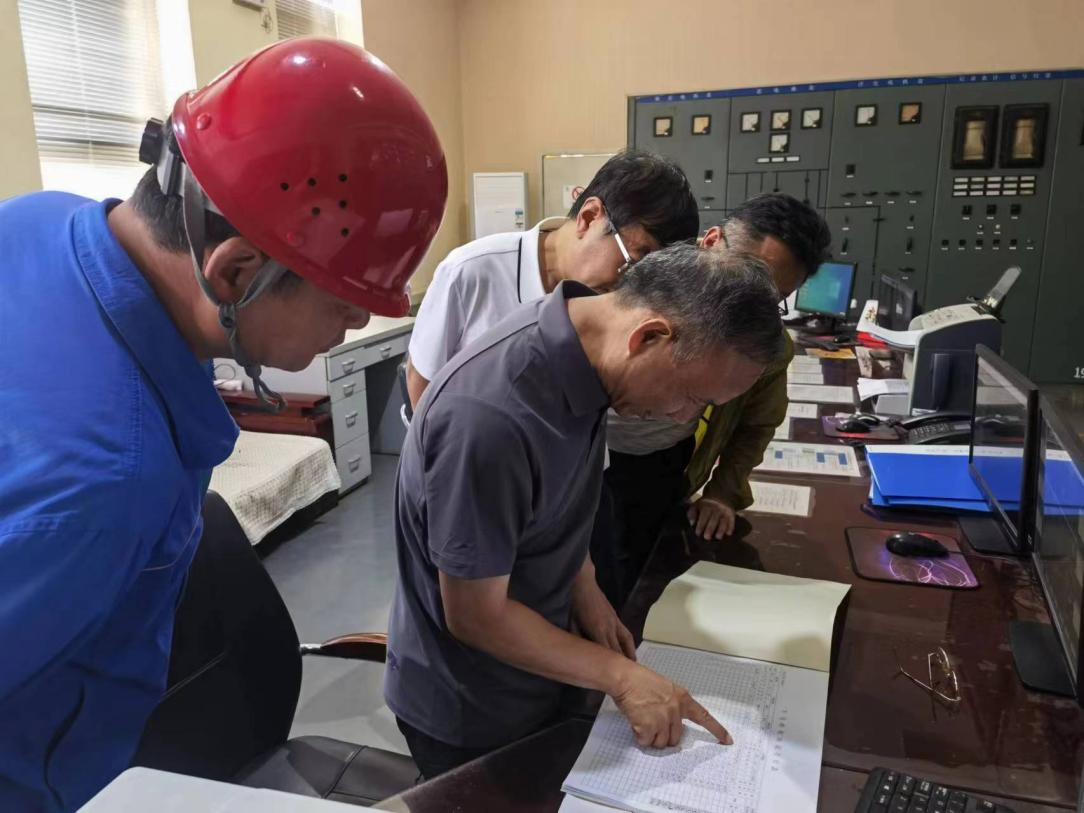 ��˾��Ҫ������������Ӫ��˾�鳭���º�ɫԤ��������ʩ��ʵ���