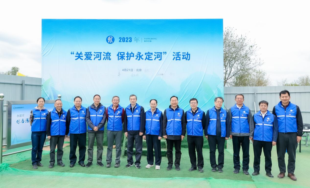 �Ը�������չʾʵ��Ч��������������ɾ͵���