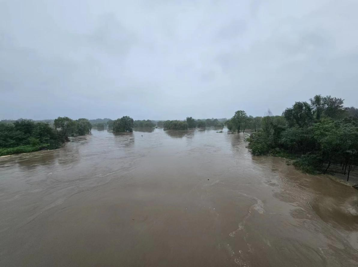 防汛一线 | 北京分公司巡桥巡河保安全 坚守灾害防御底线