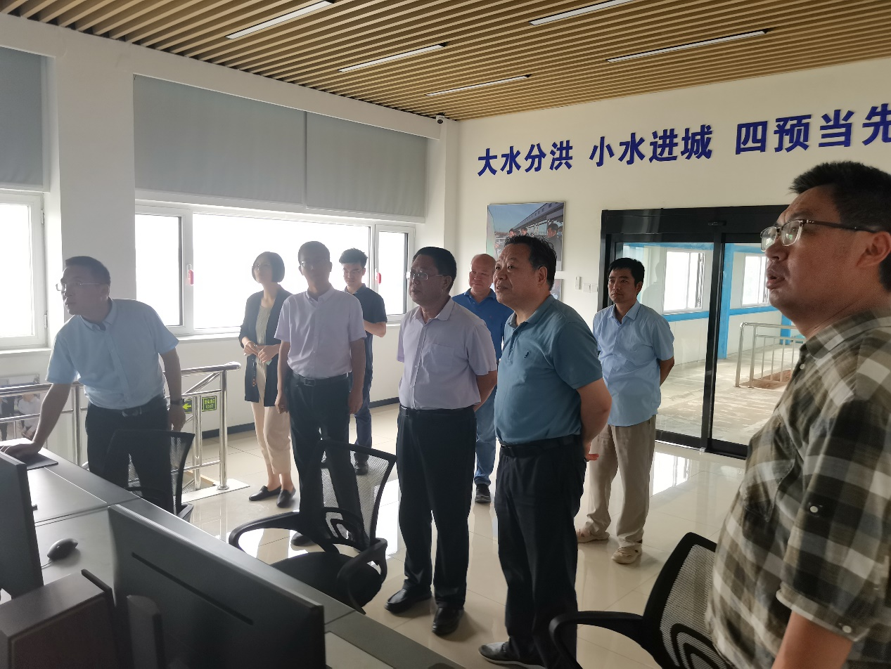 水利部海河水利委员会党组成员、一级巡视员户作亮查抄韦德官方网站泛区段防洪度汛情况