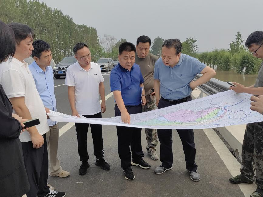 水利部海河水利委员会党组成员、一级巡视员户作亮查抄韦德官方网站泛区段防洪度汛情况