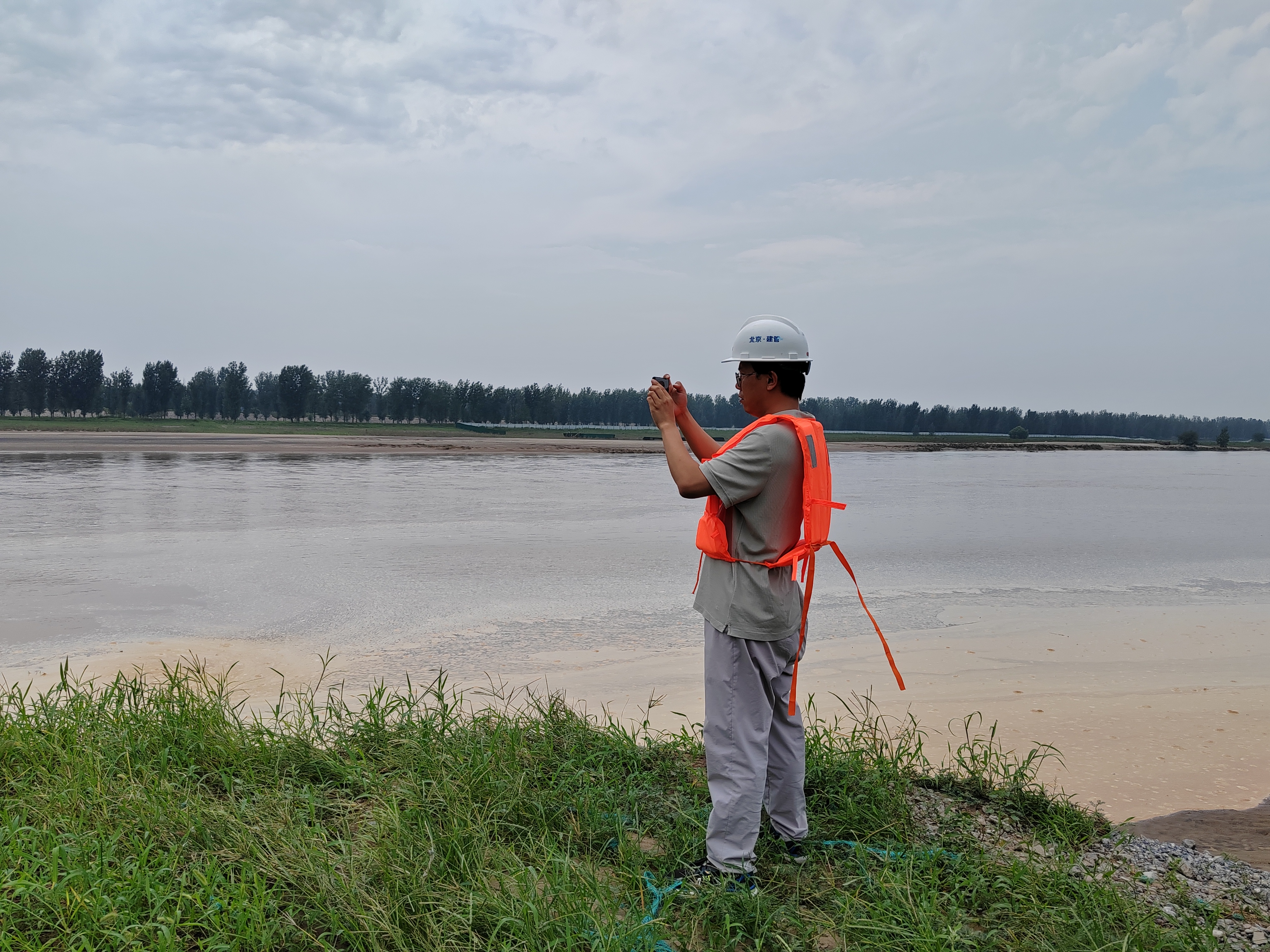 �����ֹ�˾��ǿ��ƽԭ�϶�ǿ������ֳ�Ѳ�ӹ���