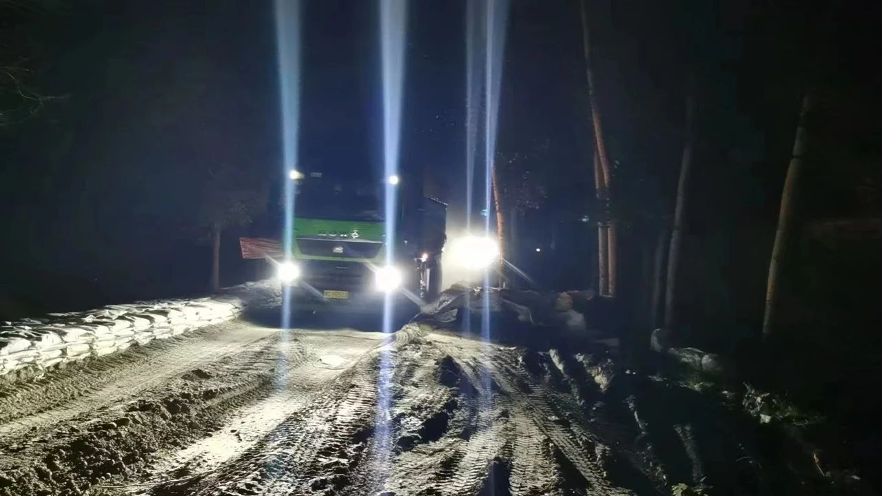 ս��ͼ | ����ͬ�� �µ����� ��ʤ���ź����ҡ�