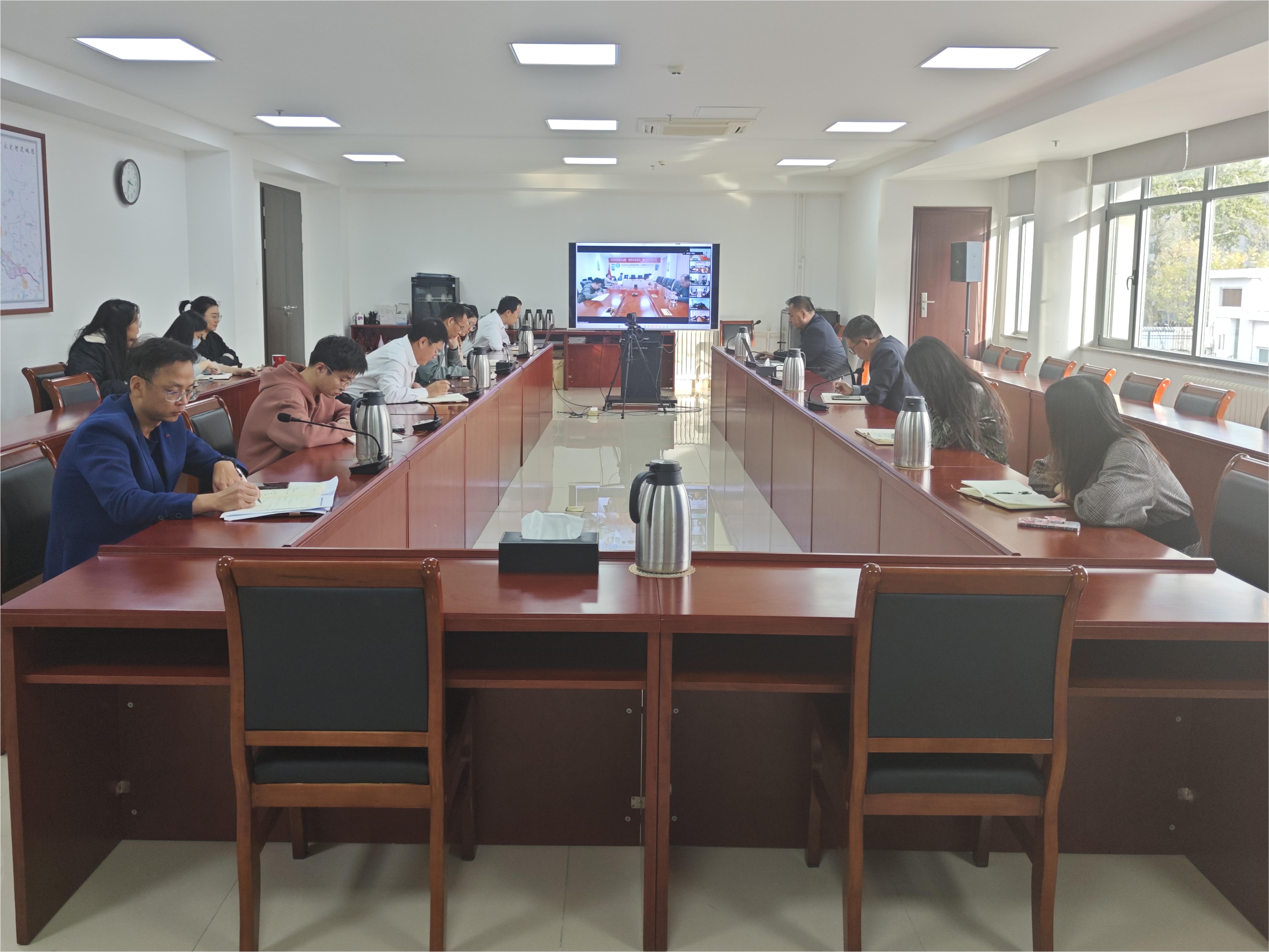 公司召开新闻宣传工作阶段讲评安插会