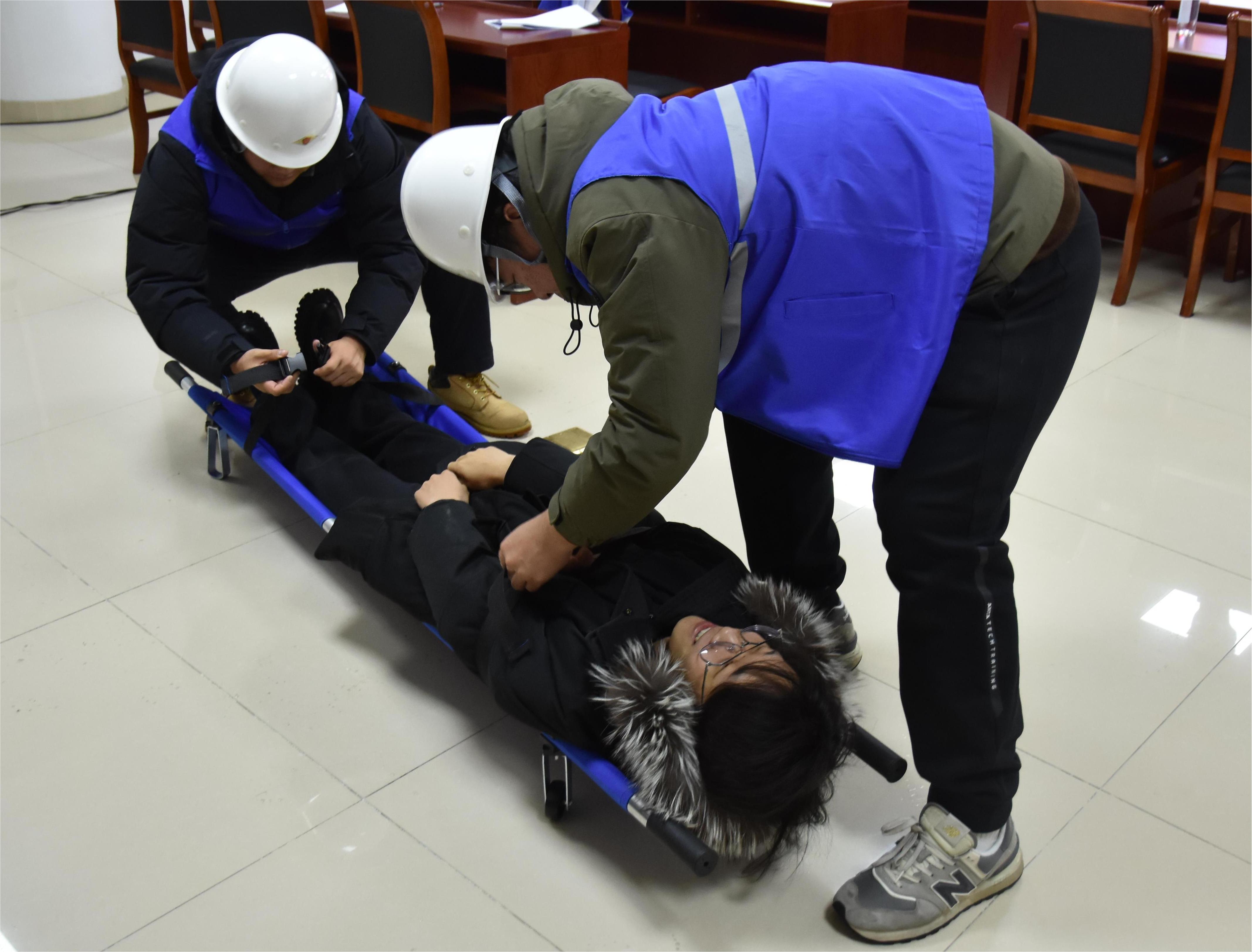 ��˾��֯��չ�����ֺ�Ӧ����ѵ��������������