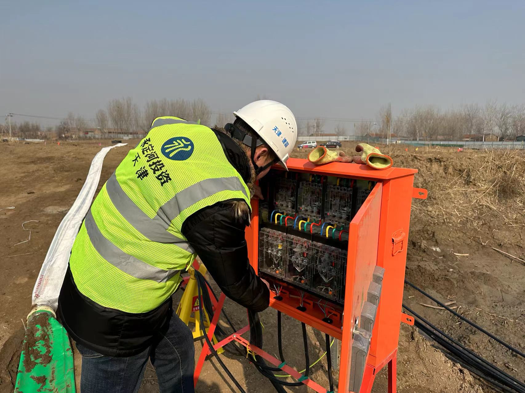 ���ֹ�˾ | ��չ��ǰ��ȫ�鳭