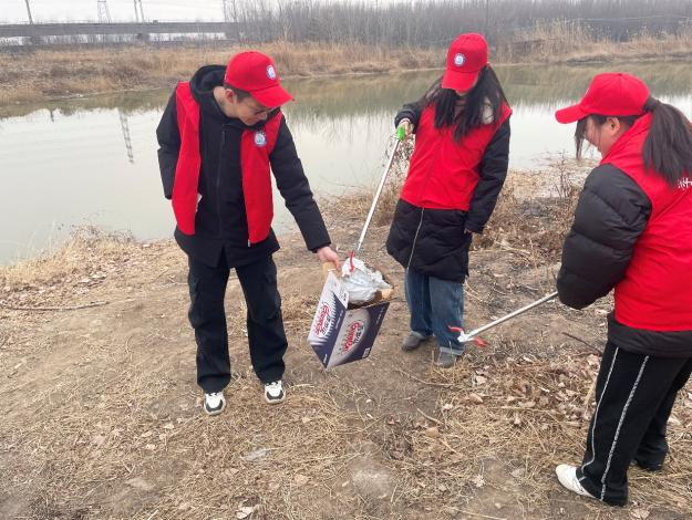 ��˾�������������չѧ�׷���Ը����