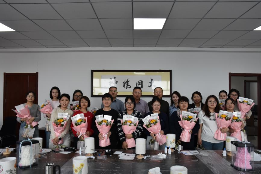 �¾�����������Τ�¹ٷ���վ����˾��ף�����ˡ����ʸ�Ů�ڻ�ܳ��׳�