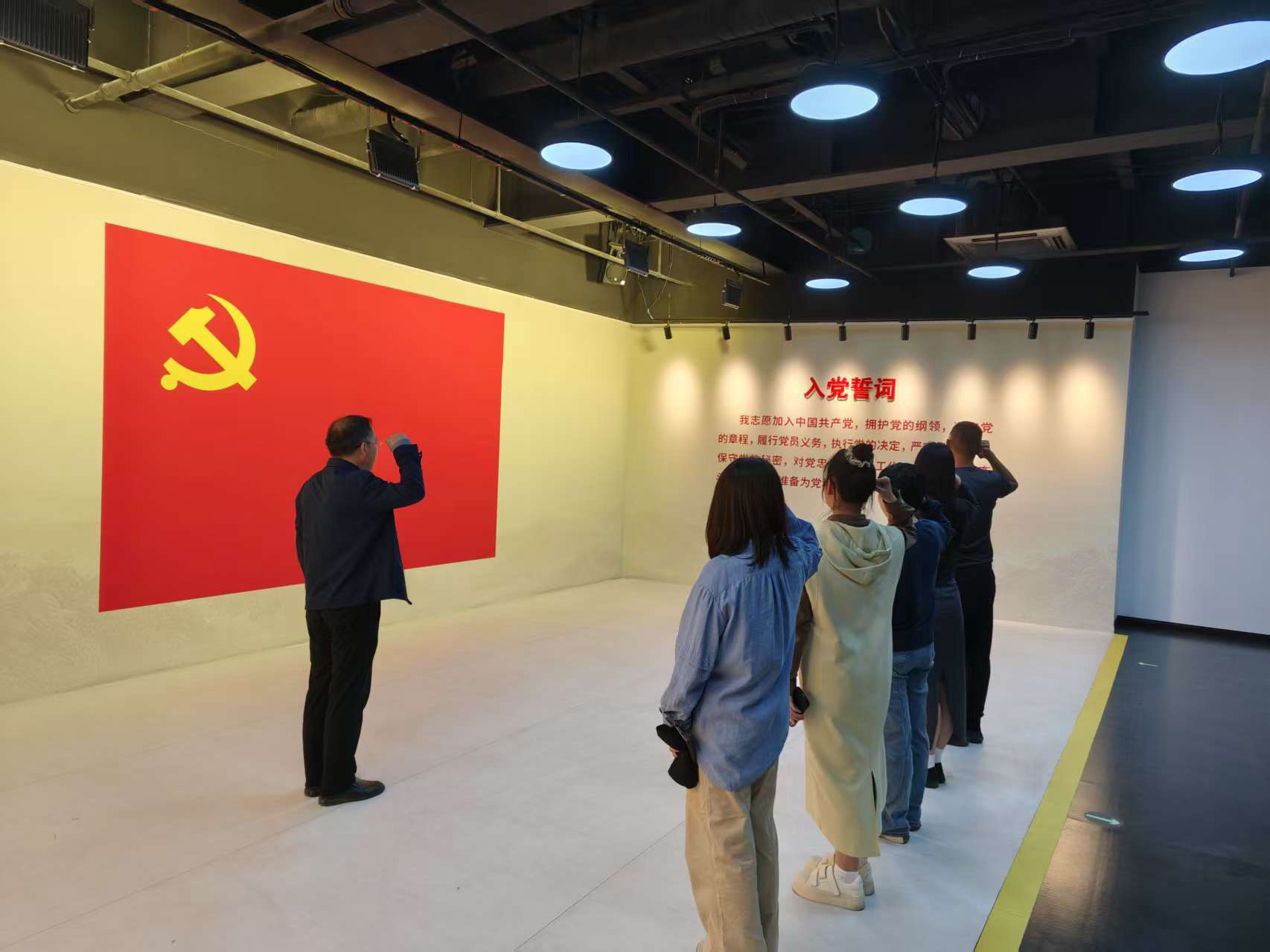 �����ֺ�ԭ������ϵ�֧���ι�ʯ��ɽ��������������