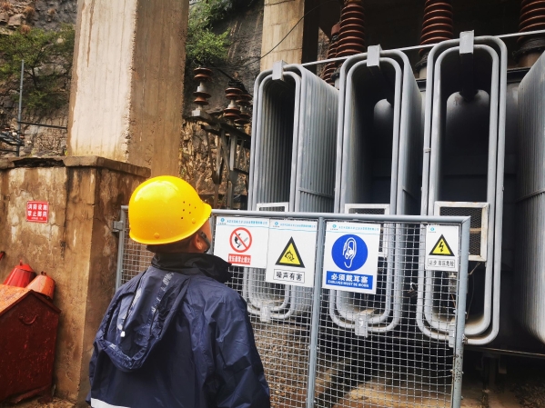 ǿ���������豸Ѳ�Ӳ鳭3