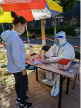 ����Τ�¹ٷ���վ����Ը����������Ƭ��