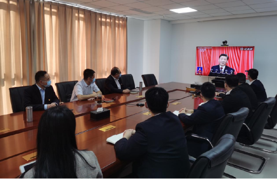 临汾地域结合党支部组织党员干部职工集中旁观党的二十大盛况 临汾地域结合党支部组织党员干部职工集中旁观党的二十大盛况