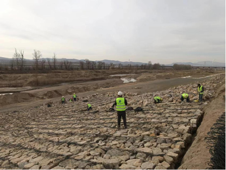 防疫情斗寒冷 “大干一百天”提议“总攻战”