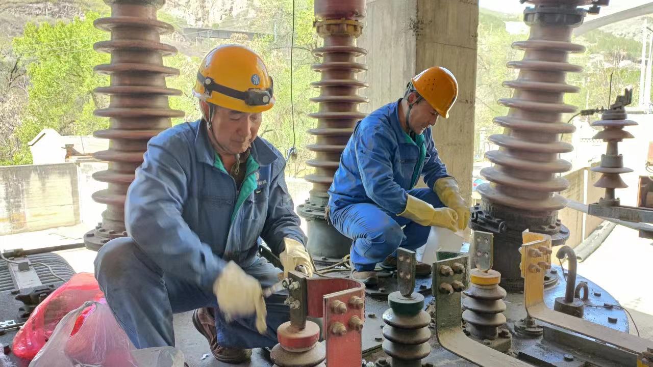 ��ɫˮ�縳����̬Τ�¹ٷ���վ