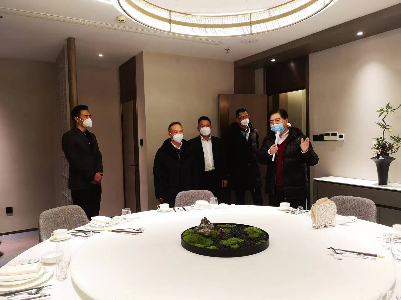  公司重要辅导调研永定山水居首店并慰问员工