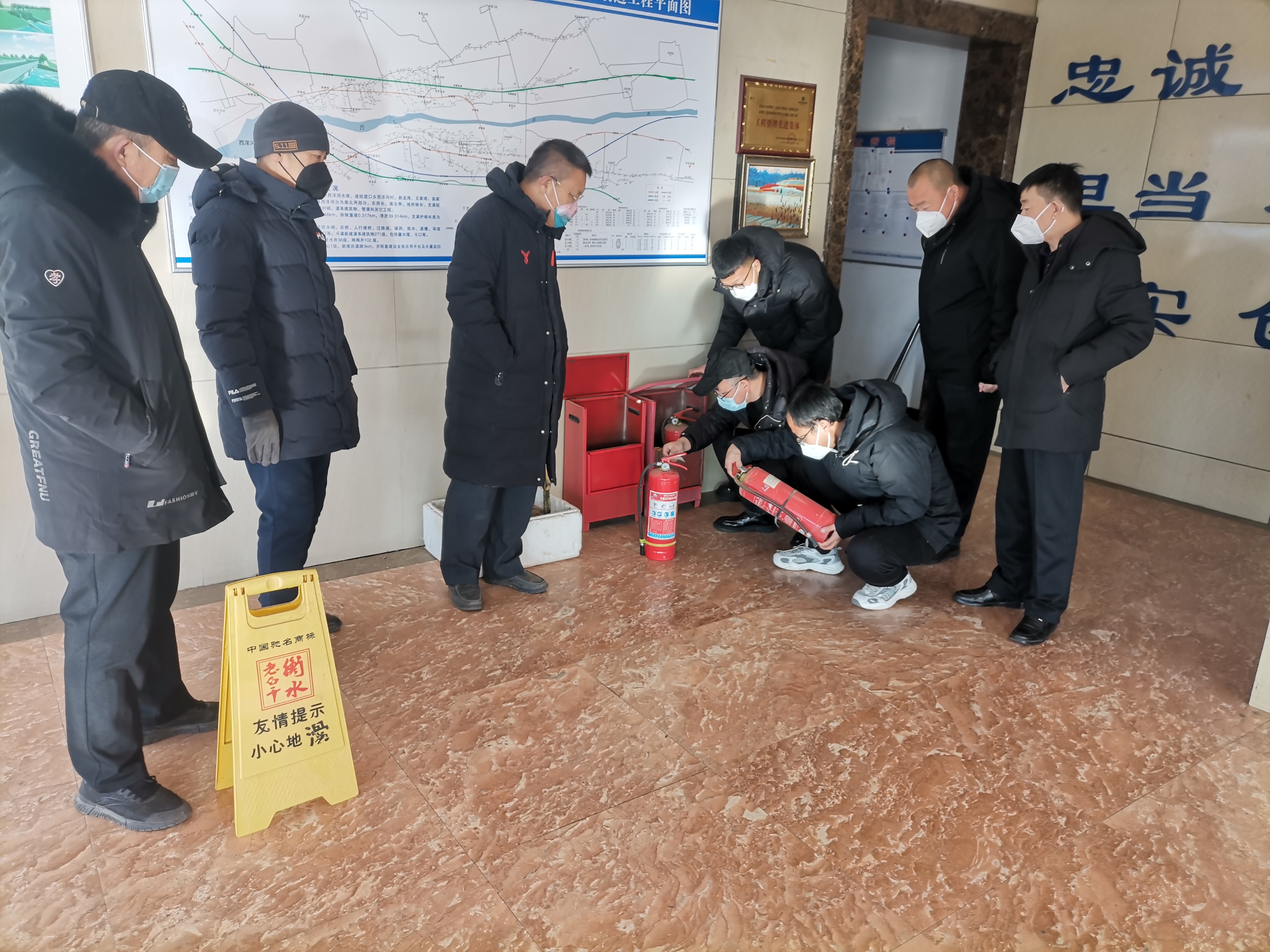 ���зֹ�˾��չ��ȫ�����鳭����ͷ����