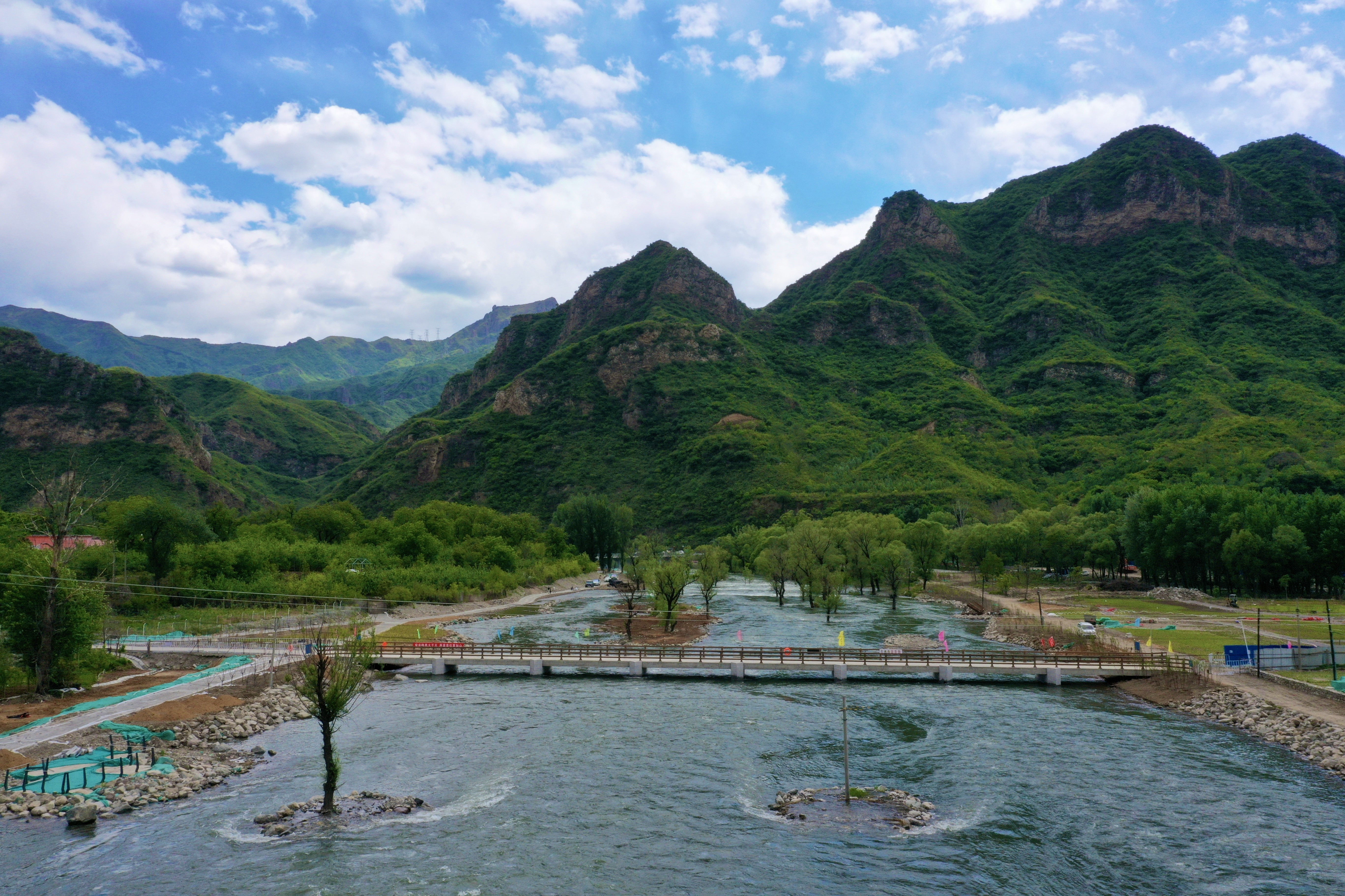 �������տ������ӡ����½���ʱ��ר�ⱨ·Τ�¹ٷ���վɽϿ����׿�ʪ��������2��20�սܳ�����