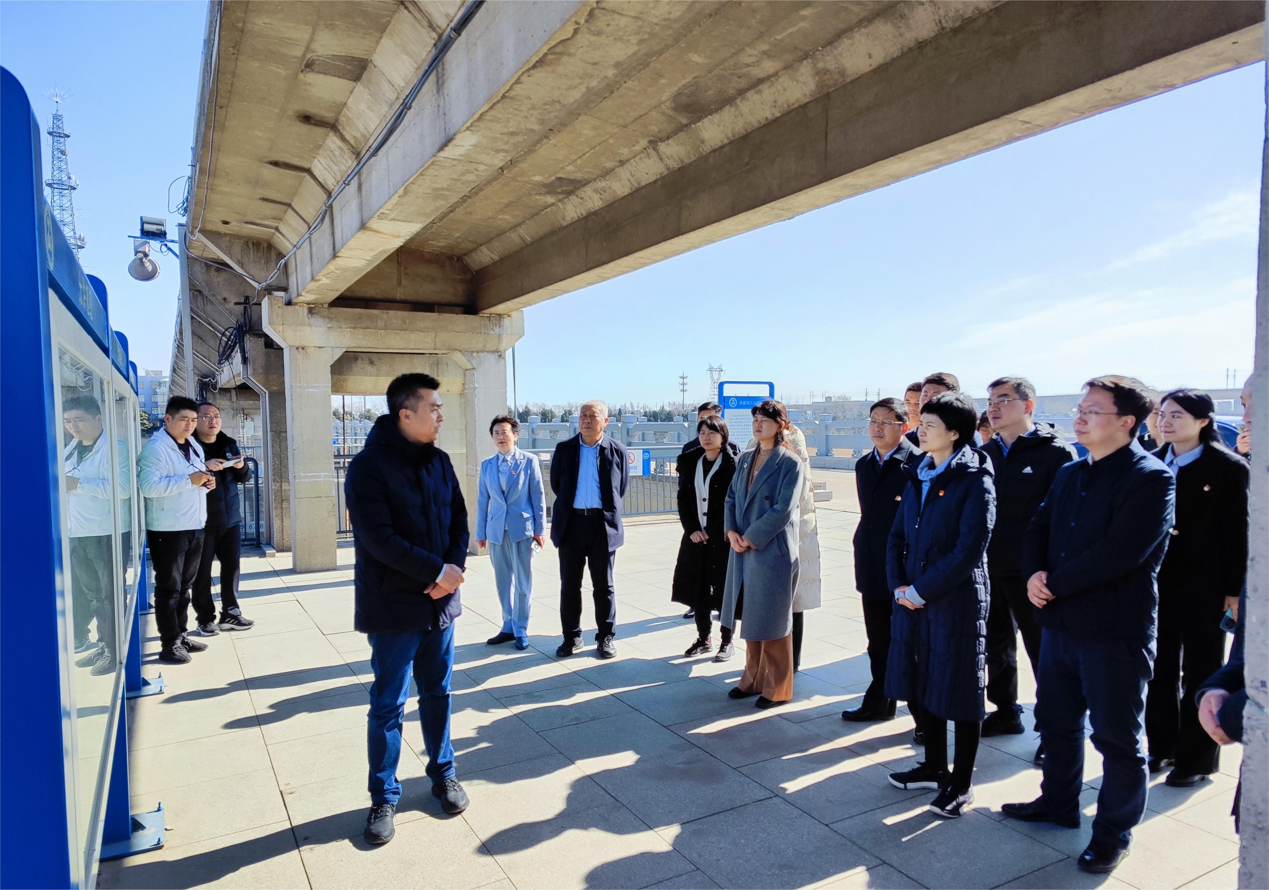 ʮ���еڰ���������ְ�ɲ������ŵ���Τ�¹ٷ���վ�����ι���