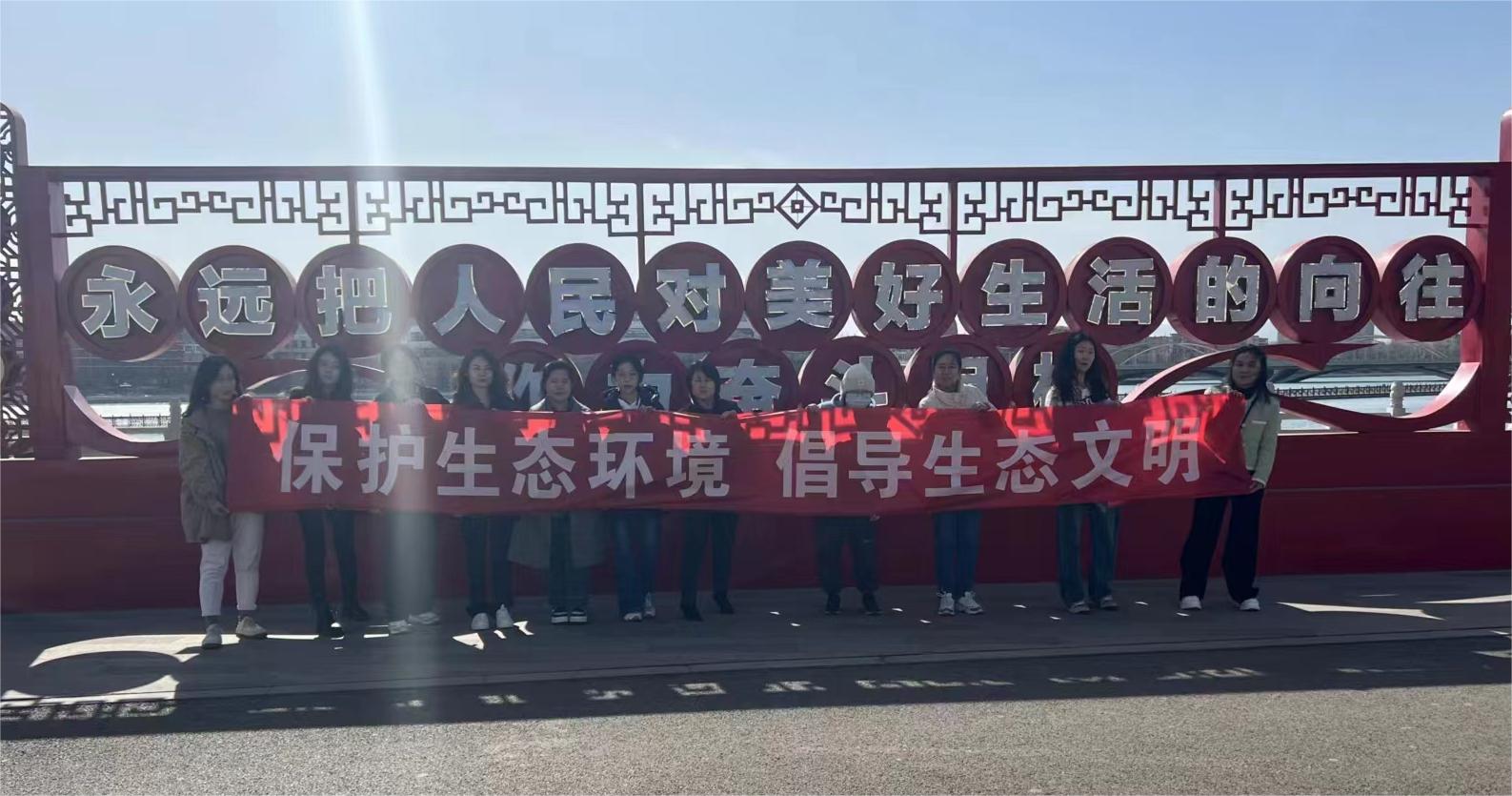 ��˾��֯��չ ��ף�����ˡ����ʸ�Ů��ϵ������